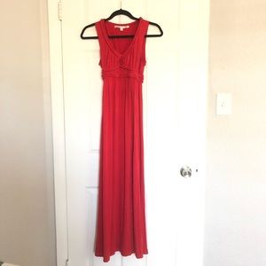 Max Studio Red Maxi XS